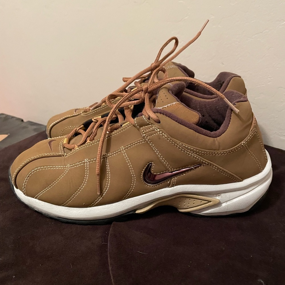 Nike shoes